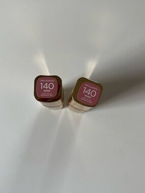 2 New L’Oréal Colour Rich Lipstick 140 Mauve Read Nicked